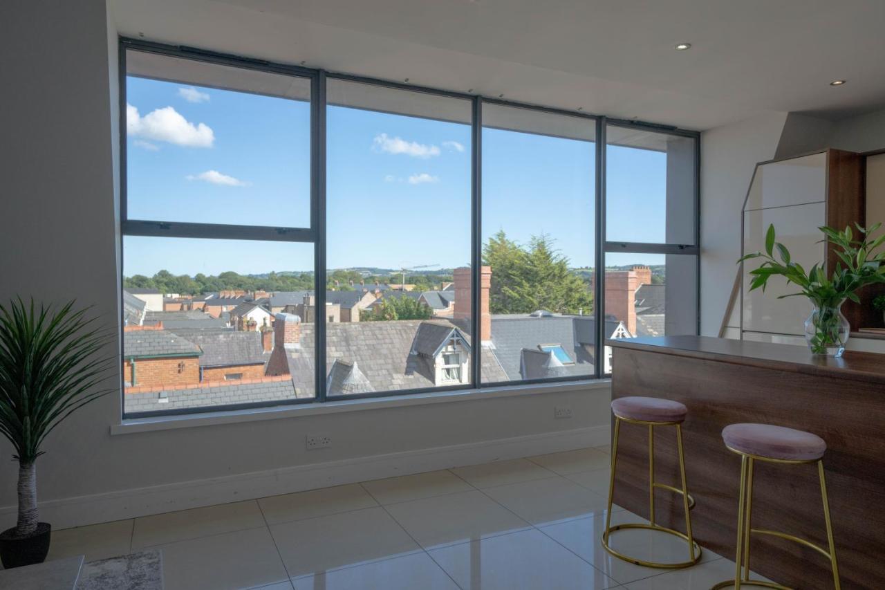 Rooftop Apartment At Queens Beautiful Views بلفاست المظهر الخارجي الصورة