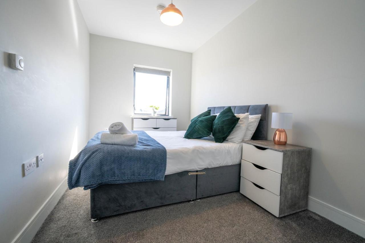 Rooftop Apartment At Queens Beautiful Views بلفاست المظهر الخارجي الصورة