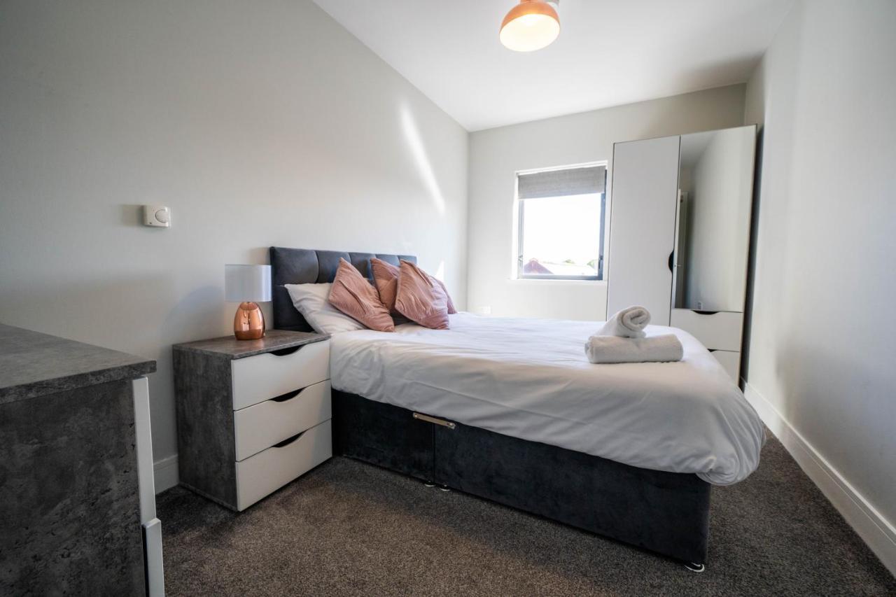 Rooftop Apartment At Queens Beautiful Views بلفاست المظهر الخارجي الصورة